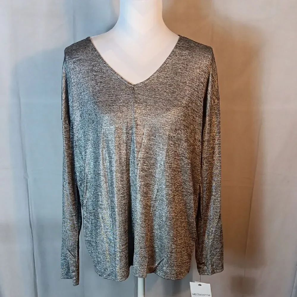 Liz Claiborne Metallic Silver V-Neck Long Sleeve Top